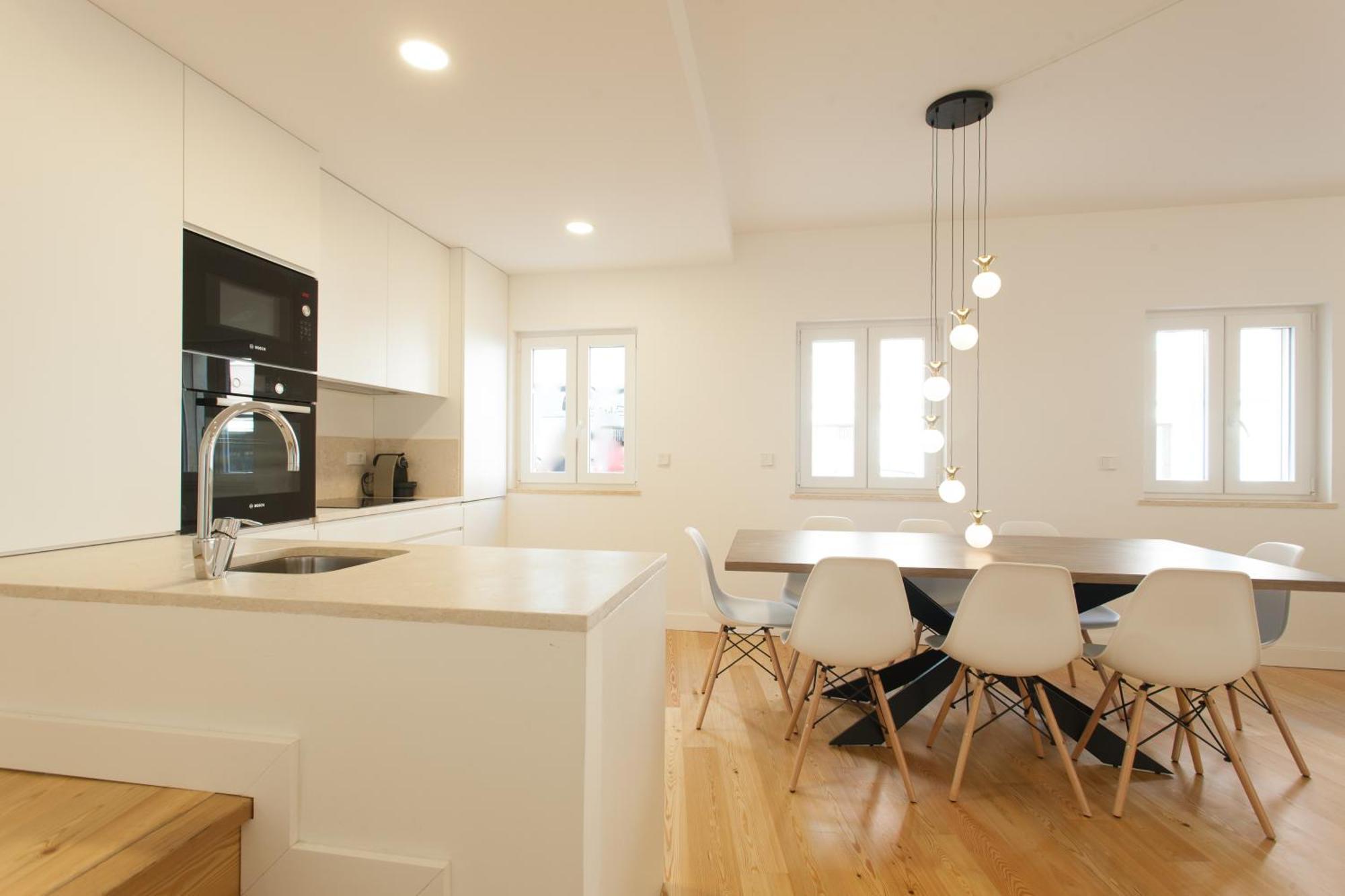 Mouraria Blue Three-Bedroom Apartment W/ Parking - By Lu Holidays Lisboa Ngoại thất bức ảnh